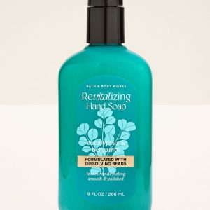 Eucalyptus & Bergamot Revitalizing Gel Hand Soap
